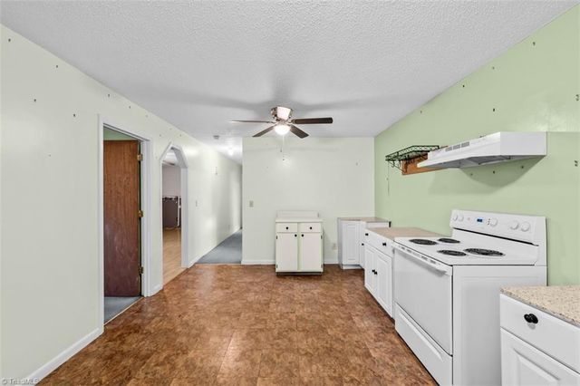 4250 Timber Lea Lane, Ramseur, NC 27316