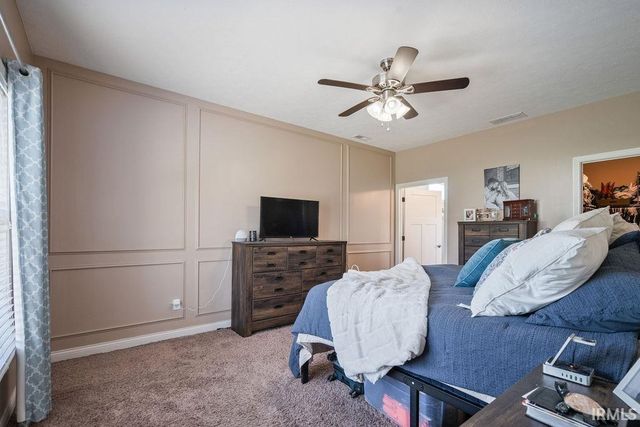 1736 POND VIEW Drive, Kokomo, IN 46902