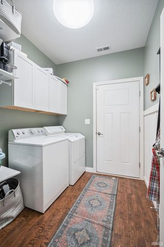 1736 POND VIEW Drive, Kokomo, IN 46902