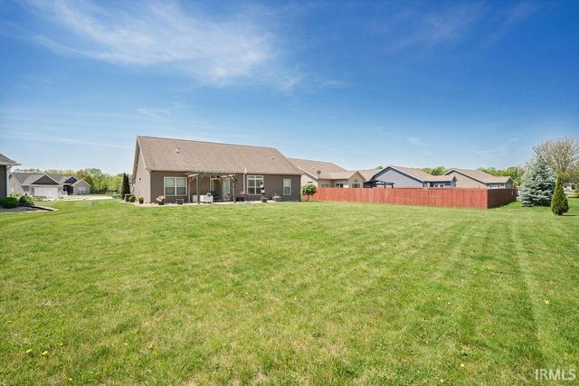 1736 POND VIEW Drive, Kokomo, IN 46902
