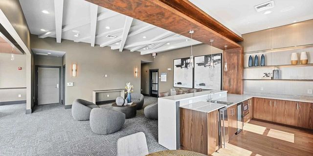 776-1 N ORANGE AVENUE 1, Orlando, FL 32801