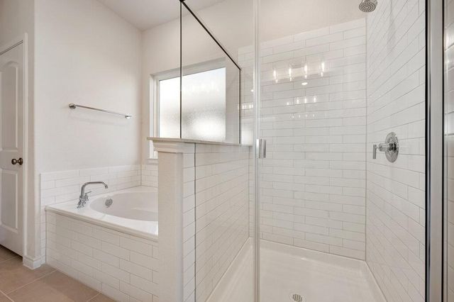 125 Clover BND, Liberty Hill, TX 78642