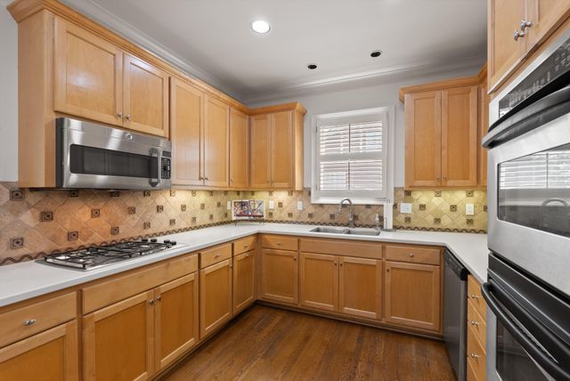 4412 Estes Rd, Nashville, TN 37215