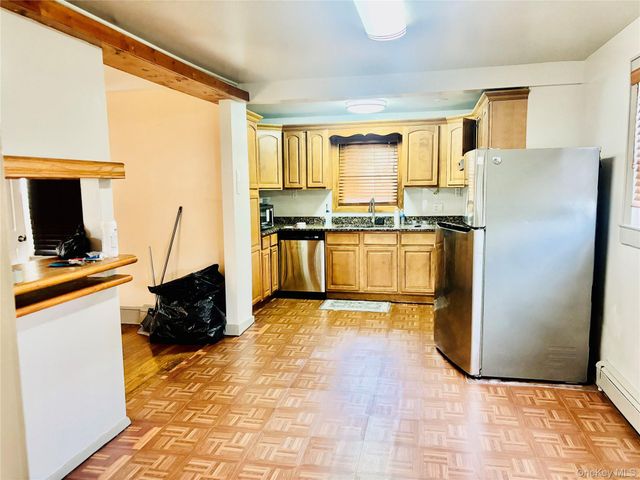 535 Cross Street, Westbury, NY 11590