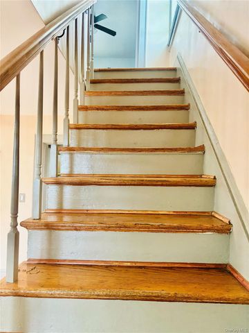 535 Cross Street, Westbury, NY 11590