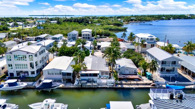 124 Valjean Lane, Key Largo, FL 33070