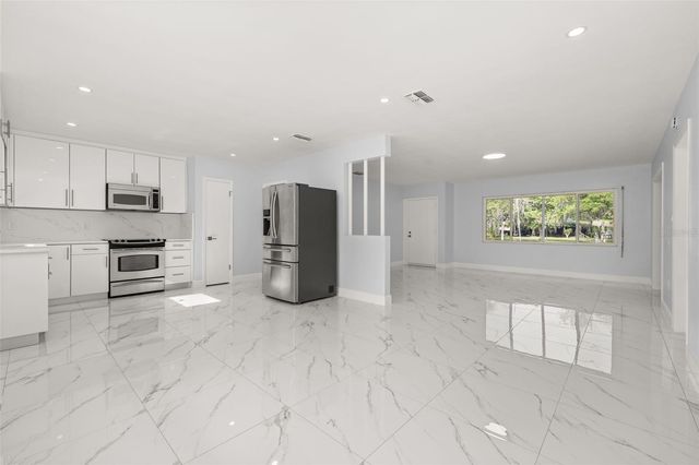 930 AULTMAN ROAD, Kissimmee, FL 34744
