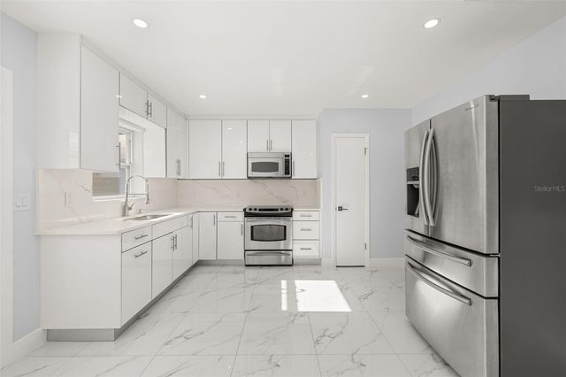930 AULTMAN ROAD, Kissimmee, FL 34744
