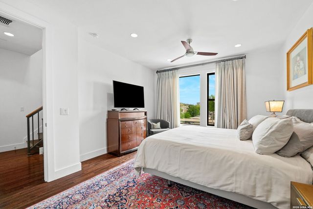 318 W Grayson St Unit 203, San Antonio, TX 78212