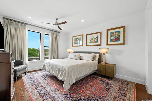 318 W Grayson St Unit 203, San Antonio, TX 78212