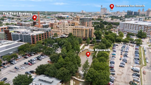 318 W Grayson St Unit 203, San Antonio, TX 78212
