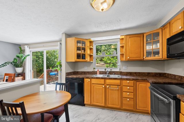9201 WILBUR CT, Columbia, MD 21046