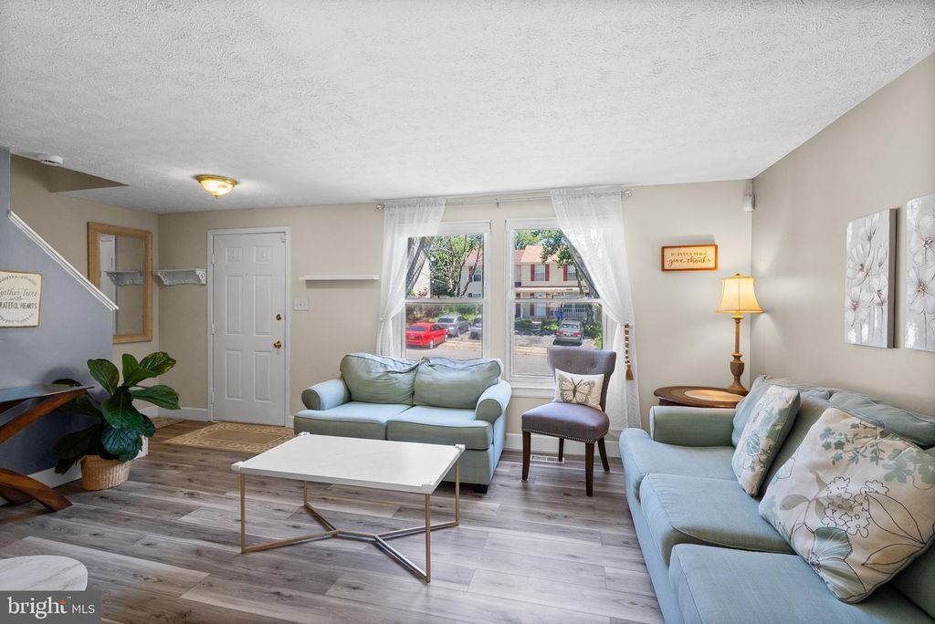 Image 15 of property listing at 9201 WILBUR CT, Columbia, MD 21046