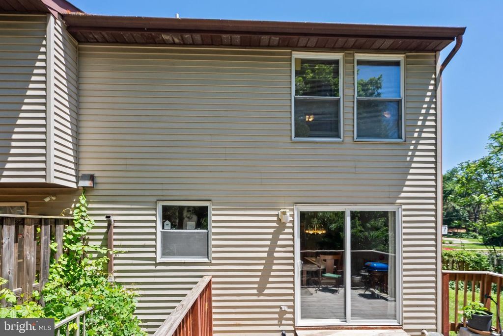 Image 31 of property listing at 9201 WILBUR CT, Columbia, MD 21046