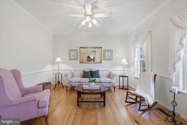 155 BUNCHBERRY RIDGE CT, Stephens City, VA 22655