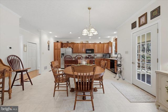 155 BUNCHBERRY RIDGE CT, Stephens City, VA 22655