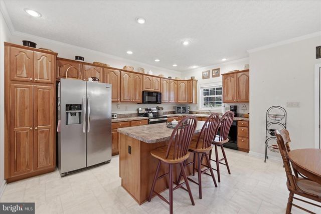 155 BUNCHBERRY RIDGE CT, Stephens City, VA 22655