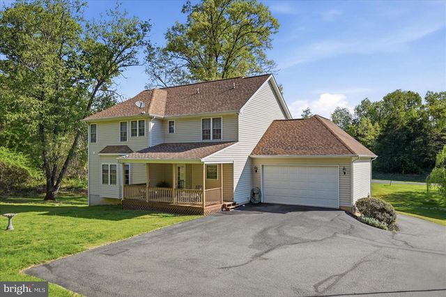 155 BUNCHBERRY RIDGE CT, Stephens City, VA 22655