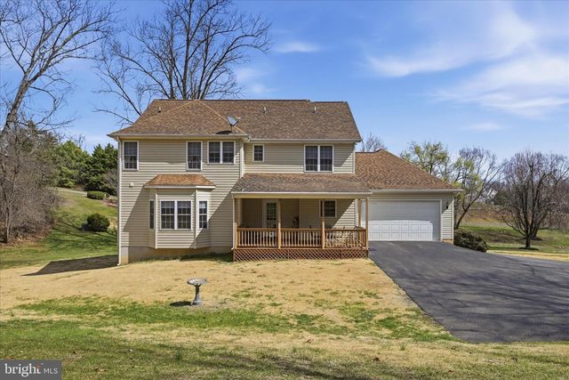 155 BUNCHBERRY RIDGE CT, Stephens City, VA 22655