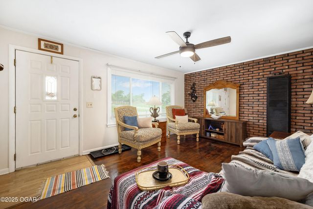 117 W 2nd Street, Galena, KS 66739