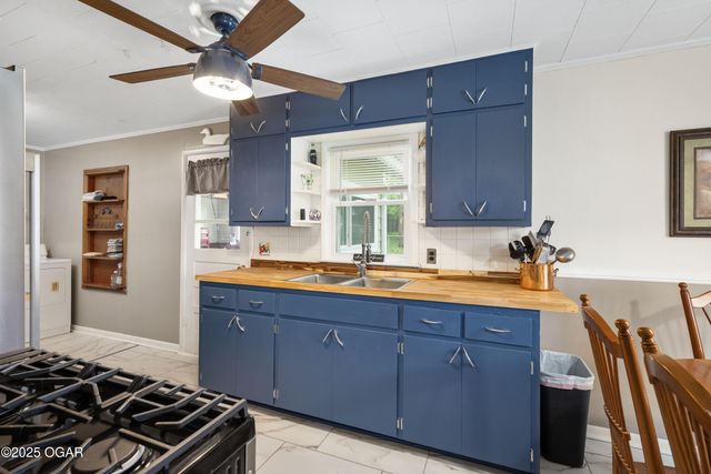 117 W 2nd Street, Galena, KS 66739