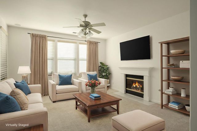 2452 E Marquise Court, Fresno, CA 93720