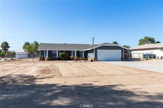 14561 Manzano Road, Victorville, CA 92392