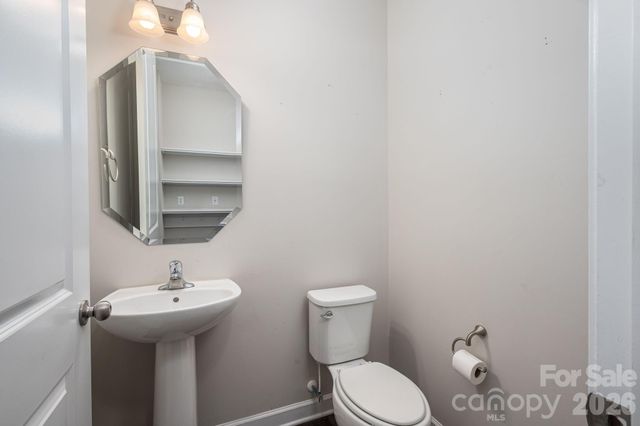 424 Planters Way, Mount Holly, NC 28120