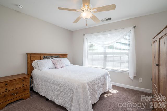 424 Planters Way, Mount Holly, NC 28120