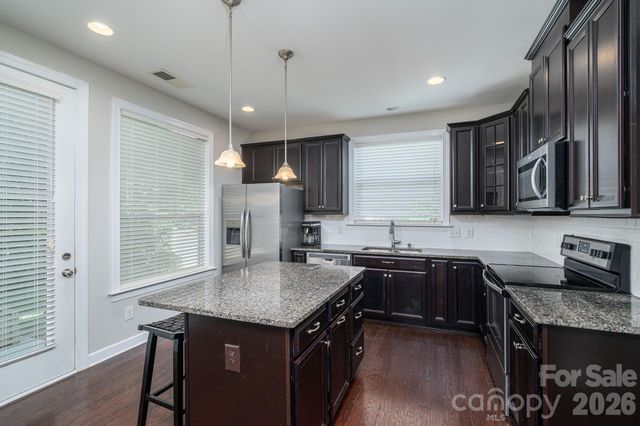 424 Planters Way, Mount Holly, NC 28120