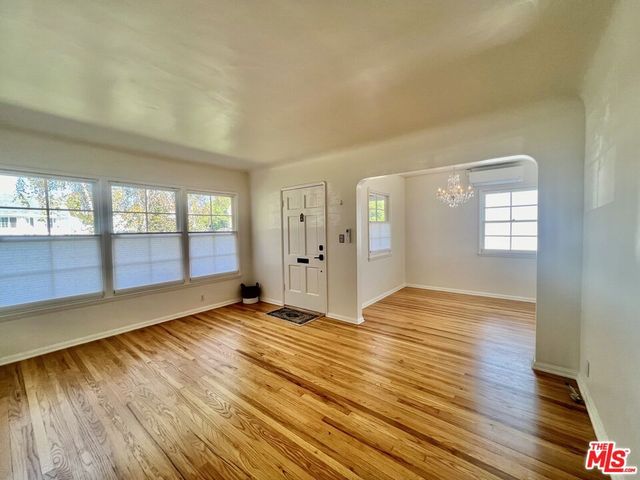 6426 W 83rd Street, Los Angeles, CA 90045