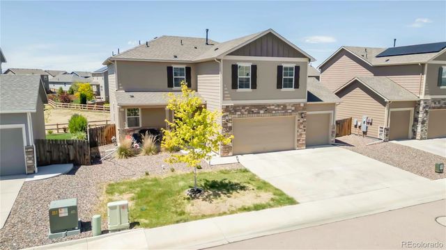 914 Charlton Drive, Windsor, CO 80550