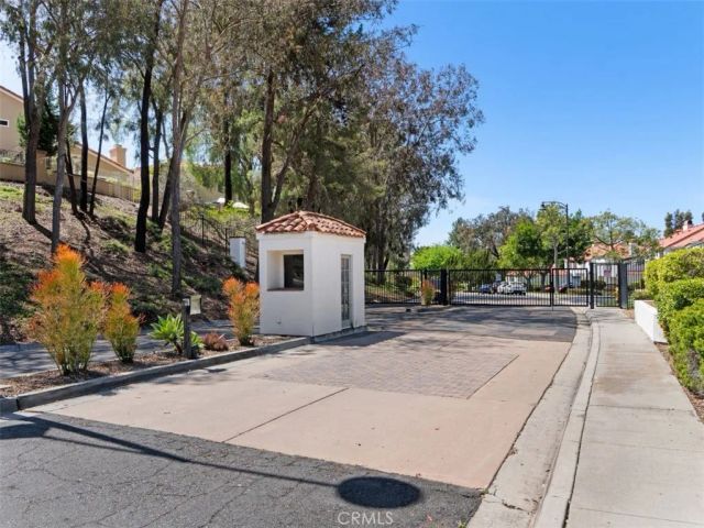 16130 Avenida Venusto, San Diego, CA 92128