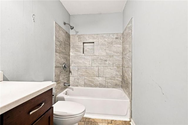 135 Sterling Court, Alpharetta, GA 30004