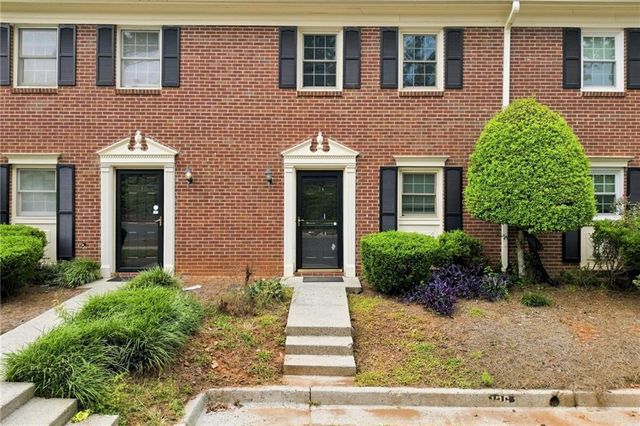 135 Sterling Court, Alpharetta, GA 30004