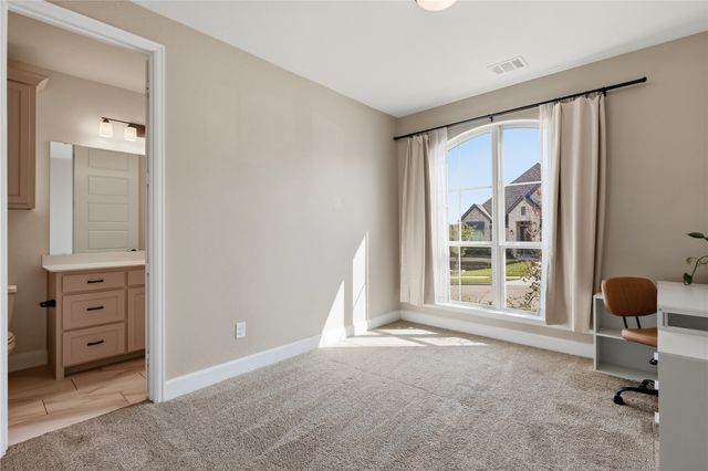 10728 Enchanted Rock Way, Fort Worth, TX 76126