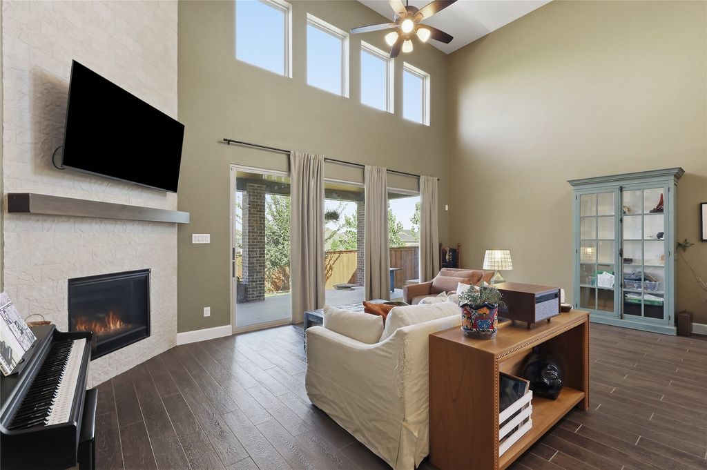 10728 Enchanted Rock Way, Fort Worth, TX 76126 — photo 5