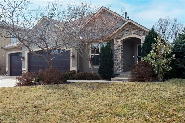 25549 W 144th Street, Olathe, KS 66061