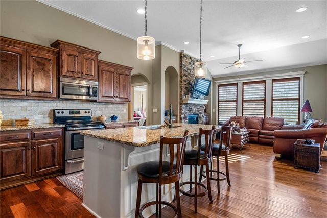 25549 W 144th Street, Olathe, KS 66061