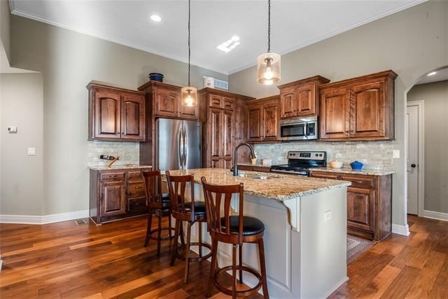 25549 W 144th Street, Olathe, KS 66061