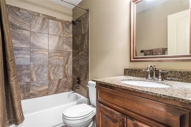 25549 W 144th Street, Olathe, KS 66061