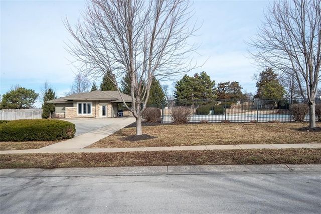 25549 W 144th Street, Olathe, KS 66061