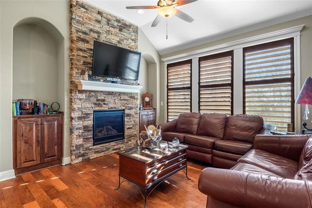 25549 W 144th Street, Olathe, KS 66061