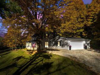 3694 Horseshoe Road, Delaware, OH 43015