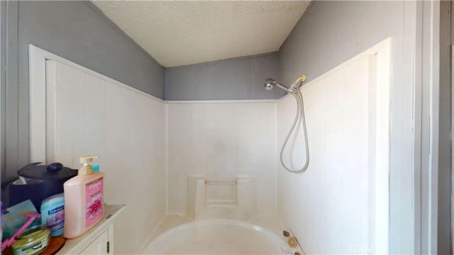 10550 Western 128, Stanton, CA 90680