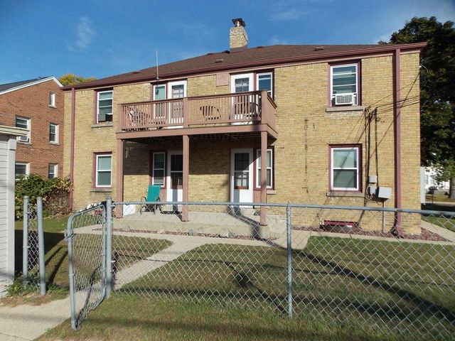 4841 N Mohawk AVENUE, Glendale, WI 53217