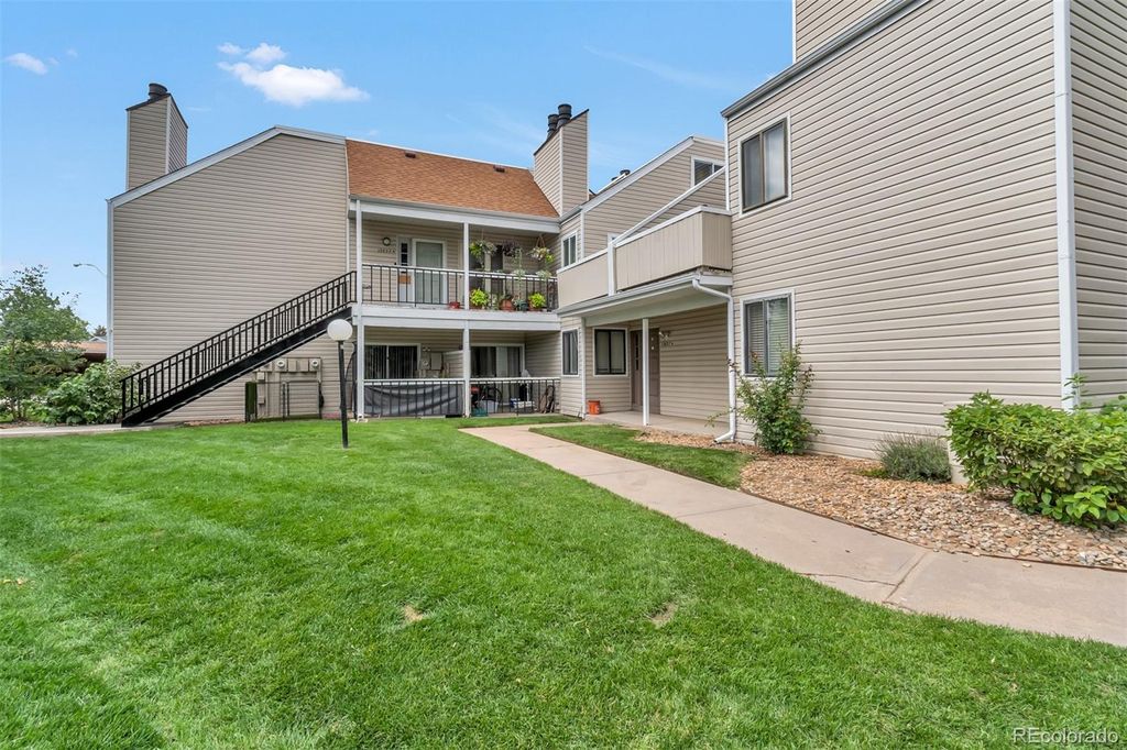 Image 2 of property listing at 13657 E Yale Avenue A, Aurora, CO 80014