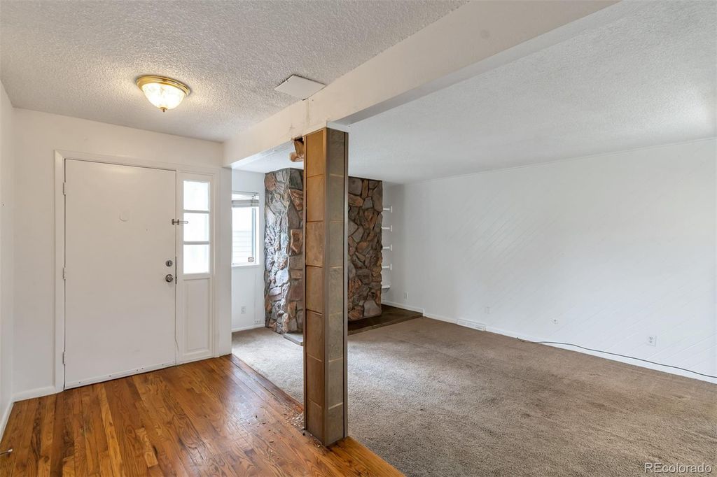 Image 5 of property listing at 13657 E Yale Avenue A, Aurora, CO 80014