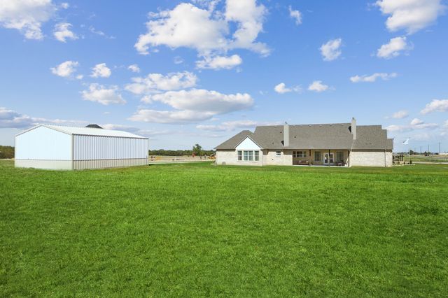 25 Dove Landing, Valley View, TX 76272