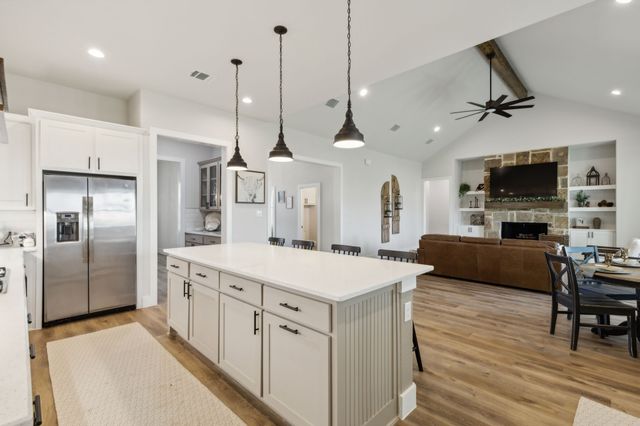 25 Dove Landing, Valley View, TX 76272
